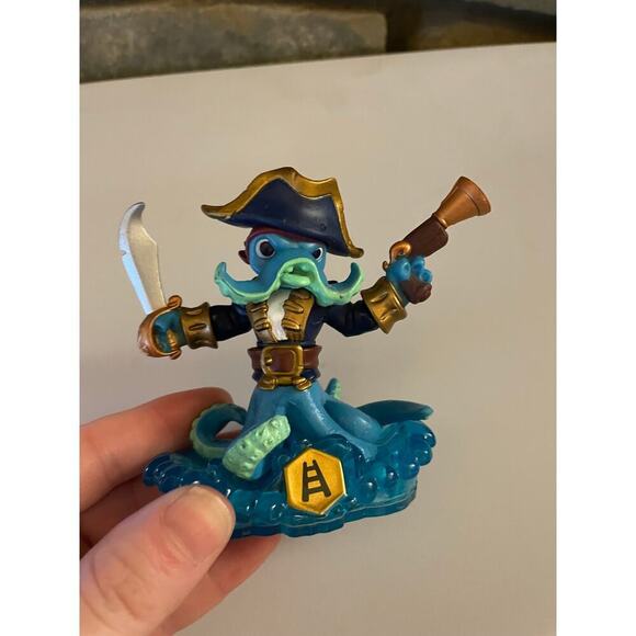 XBOX 360 Skylanders Portal of Power w/ 3 figures. Activision. Wash buckler, - Picture 5 of 6